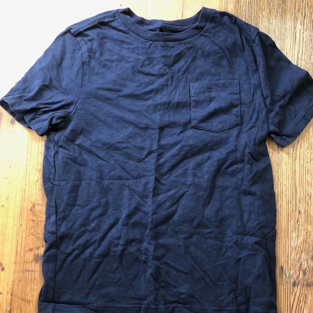 Gap Kids organically grown cotton pocket T-shirt